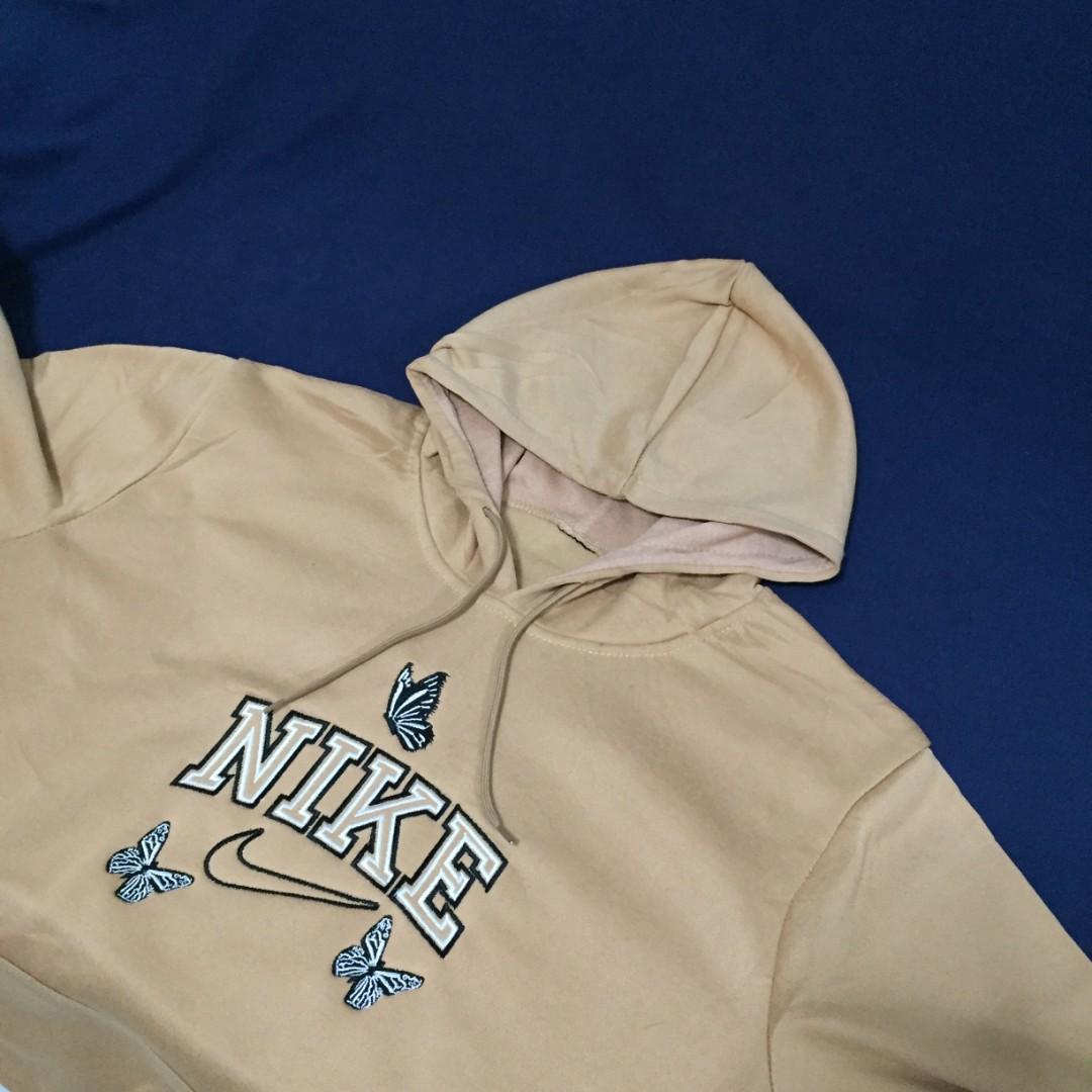 Nike Butterfly Vintage Hoodies And Sweatshirts Men S Fashion Tops Sets Hoodies On Carousell