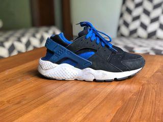 Nike  sneakers