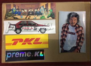 (Category: ) located in . Submitted by thriftmall (Listing ID 1098868536, Image 1). Description: .