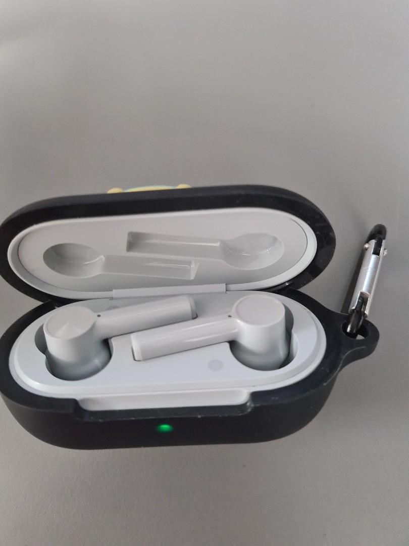 1 on sale oneplus buds