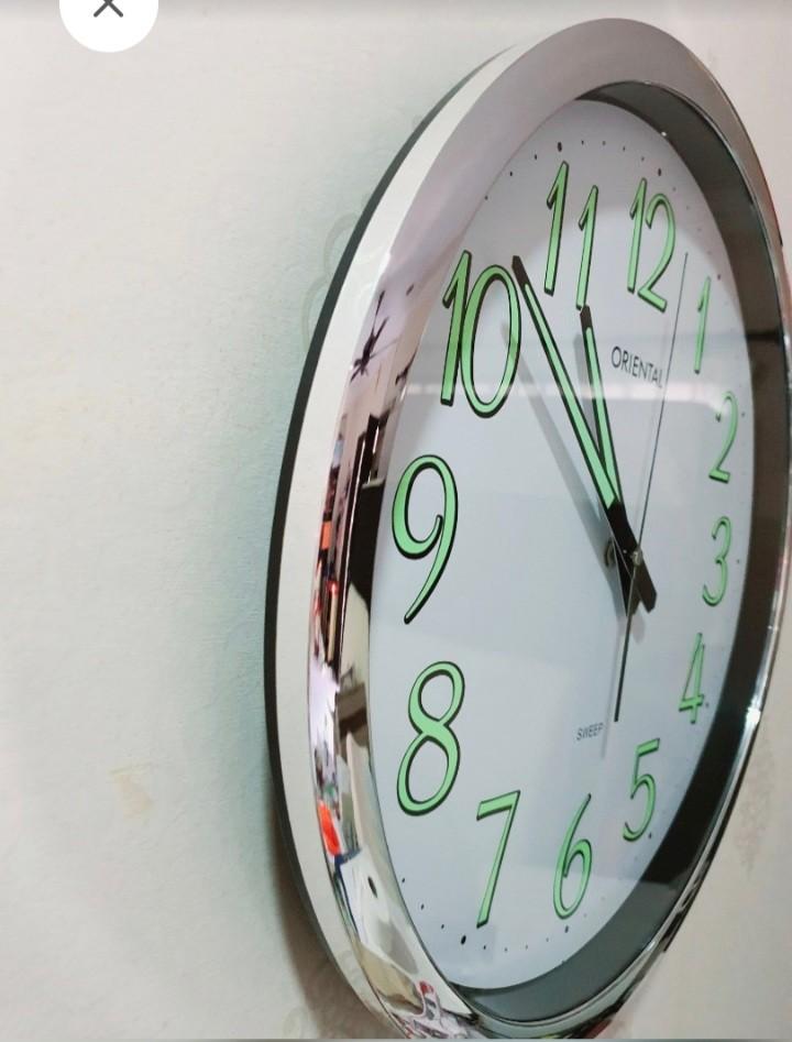 Original ORIENTAL wall clock, Furniture & Home Living, Home Decor