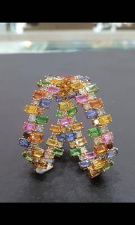 (Category: ) located in . Submitted by luxuryclosets (Listing ID 1098742047, Image 1). Description: .