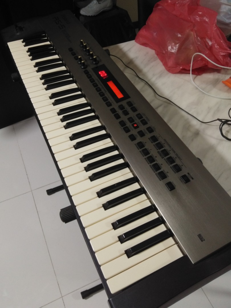 Roland rs 5 keyboard price hot sale