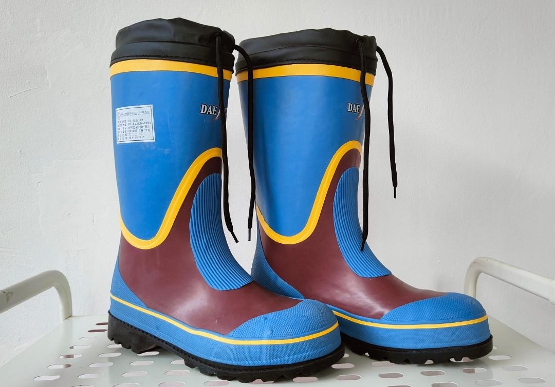 Heavy duty rain boots shop