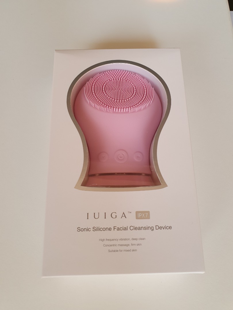 Selling brand new Iuiga sonic facial cleansing device, Beauty & Personal Care, Face, Face Care