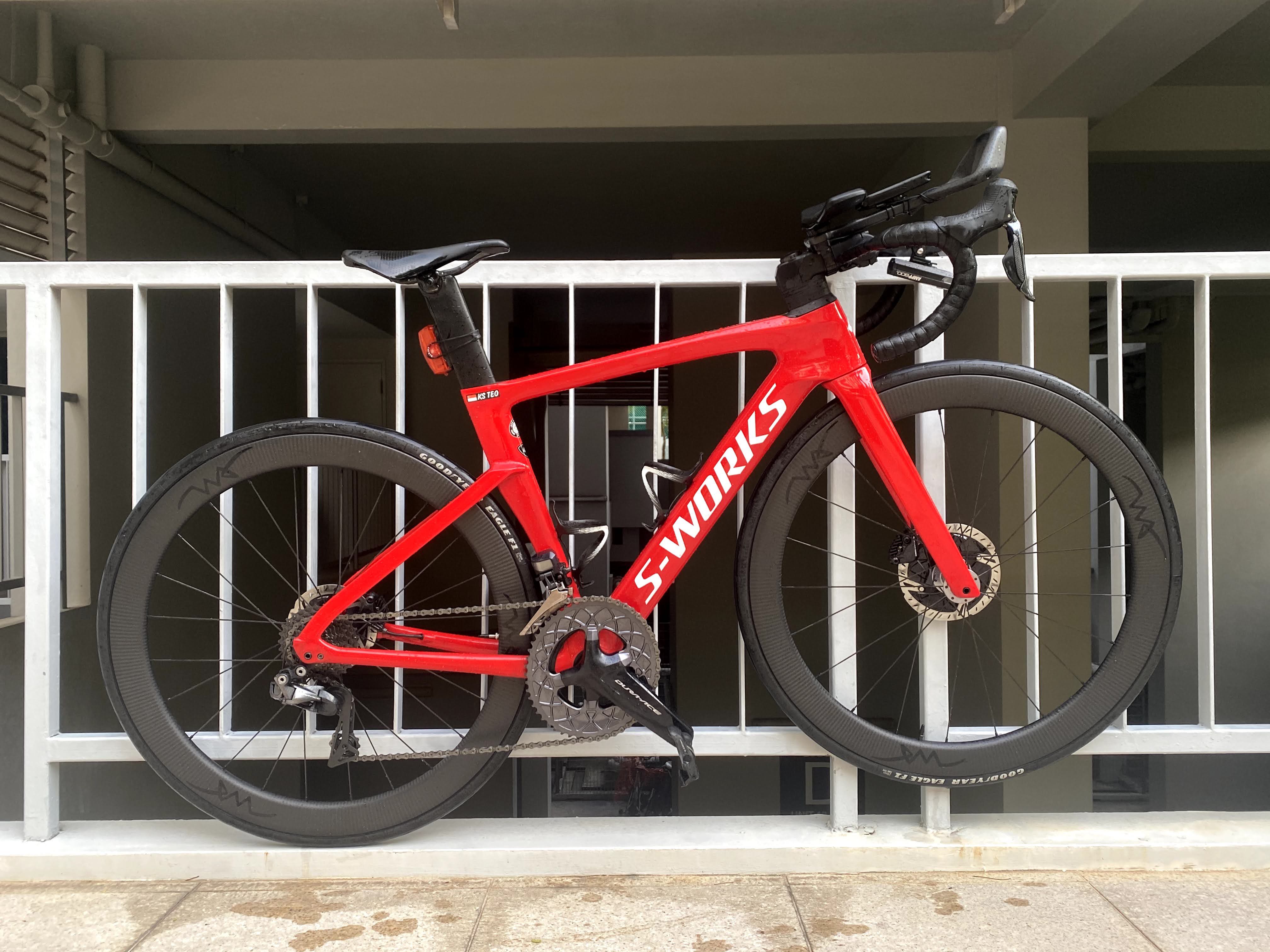 S works venge red hotsell