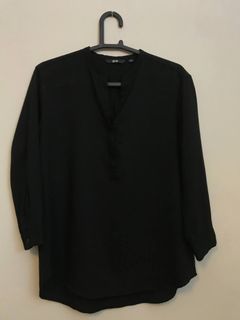 (Category: ) located in . Submitted by preloved.cartel (Listing ID 1098789544, Image 1). Description: .