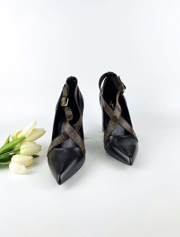 Louis Vuitton Black Monogram Canvas and Leather Matchmake Pumps