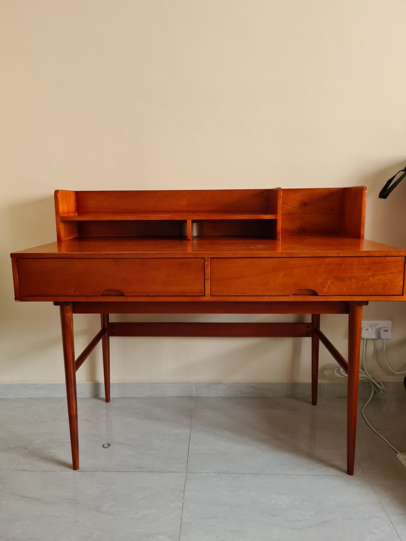 Vintage looking wooden table, Furniture & Home Living, Furniture