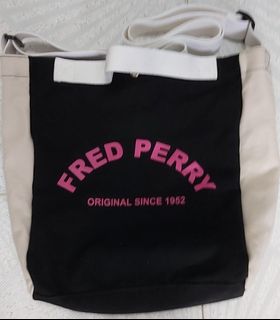 （分類：）位於 。 由 felix1c25 提交（商品編號 1098968932，圖片 1）。簡介： 。