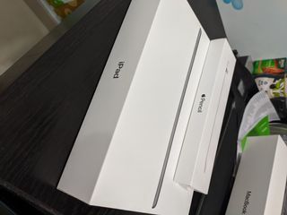 （分類：）位於 。 由 alexlo612 提交（商品編號 1098958165，圖片 1）。簡介： 。
