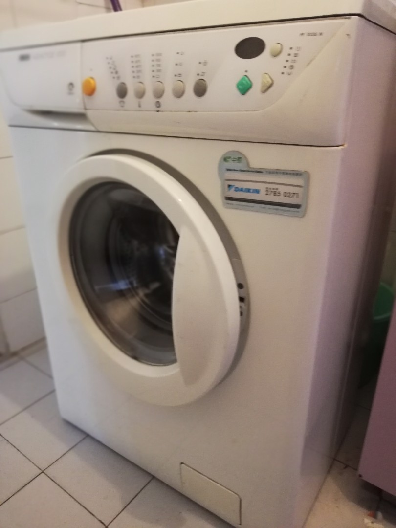 金章牌洗衣機 zanussi aquacycle 1000 fe 1026 n, 家庭電器, 洗衣機及乾衣機 - Carousell