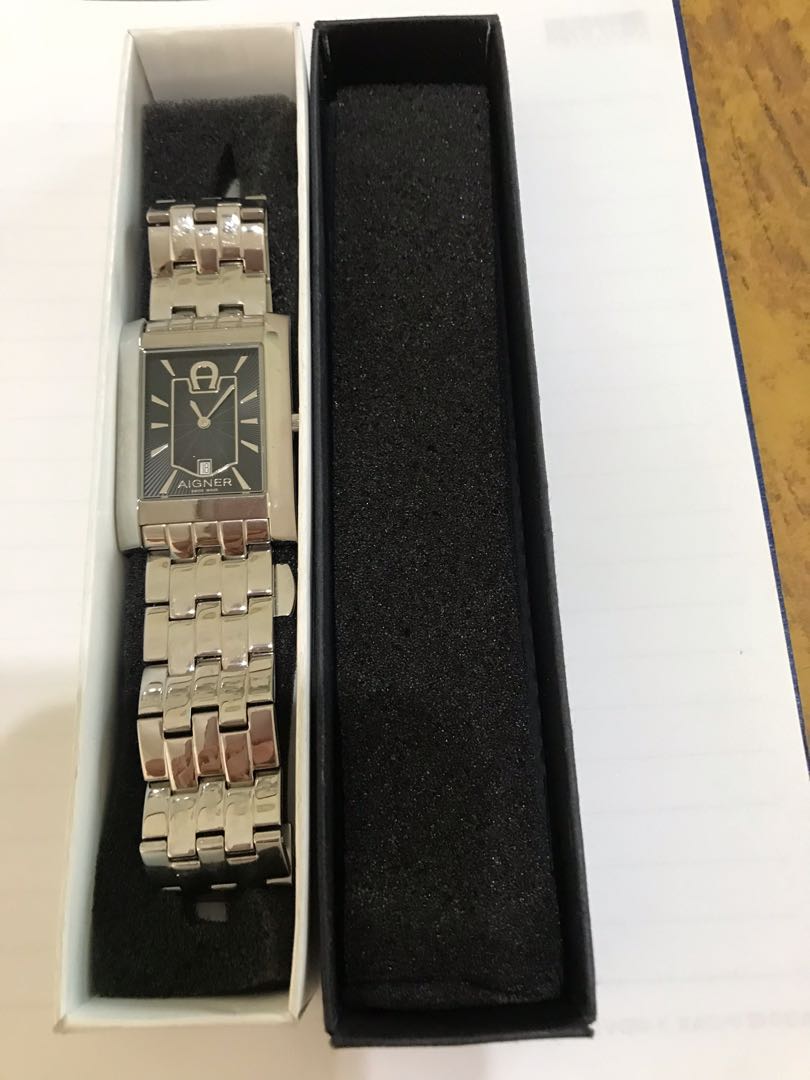 Aigner watch men top
