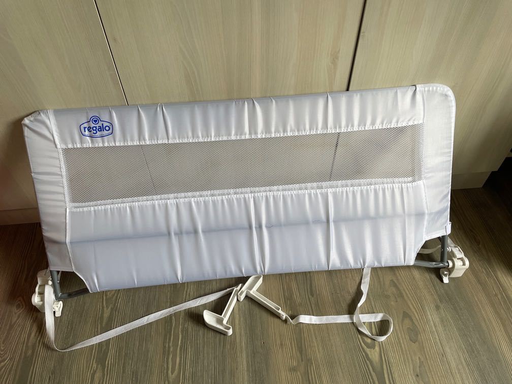 Bed rail for baby, Babies & Kids, Baby Nursery & Kids Furniture, Cots