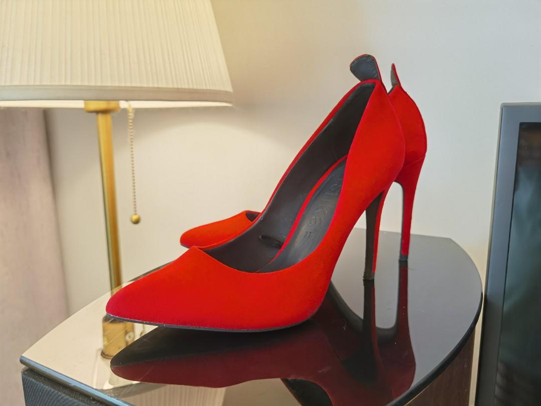 Bershka red sales heels