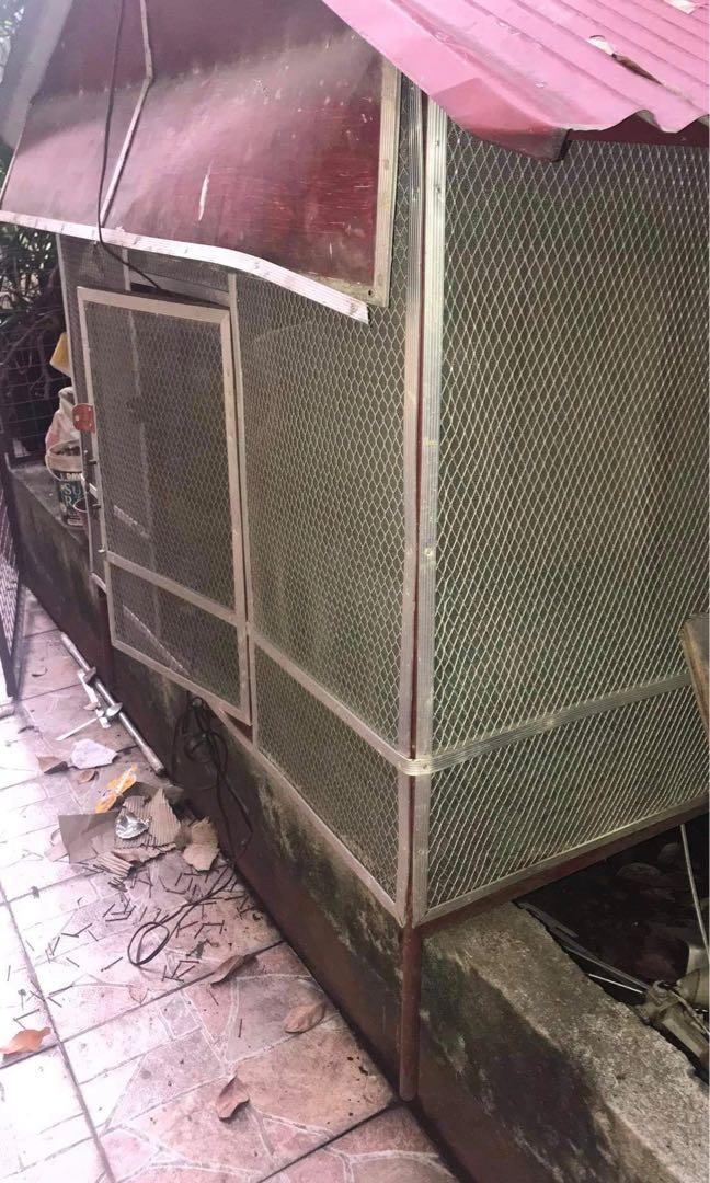 Big dog cage, Pet Supplies, Homes & Other Pet Accessories on Carousell