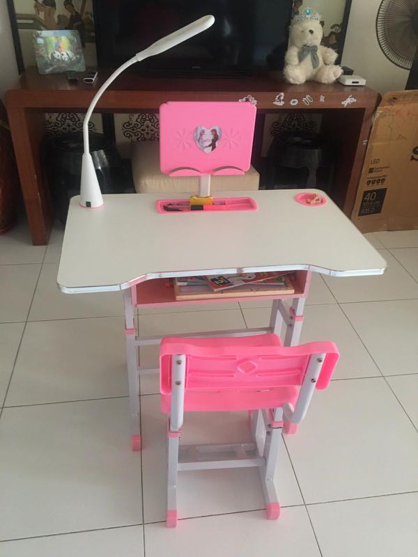 Study table for 4 sales year old
