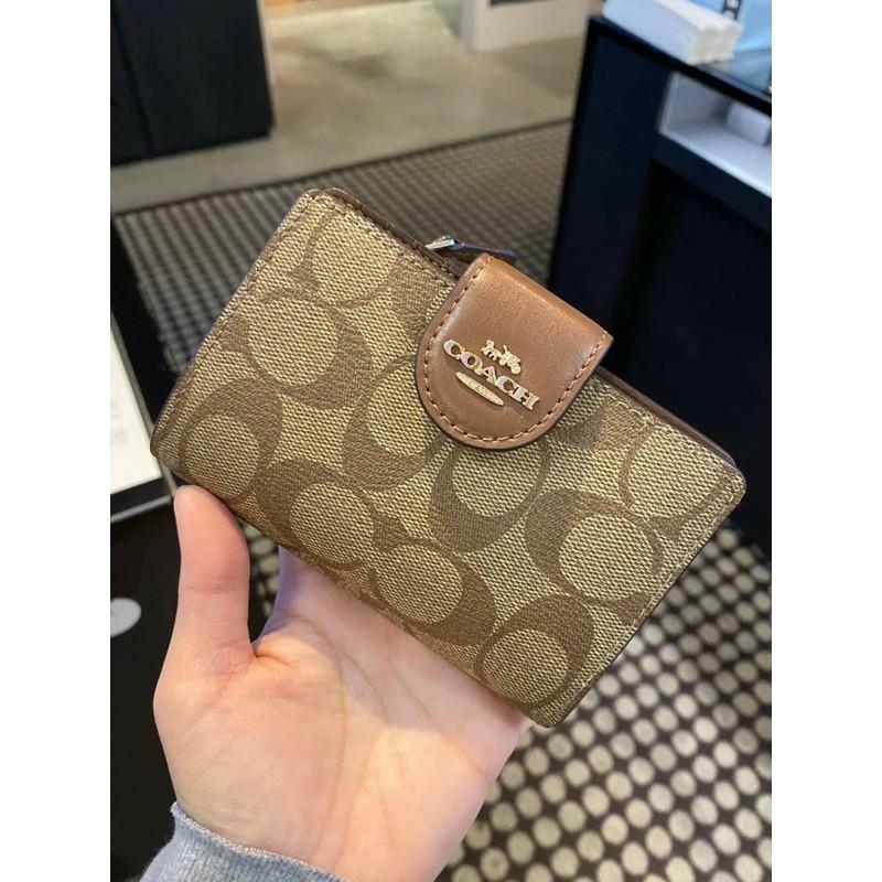 Ladies purse coach sales
