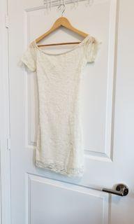 Cream Bodycon Lace Dress - Size S/M
