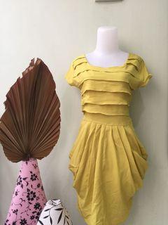 Dress kuning