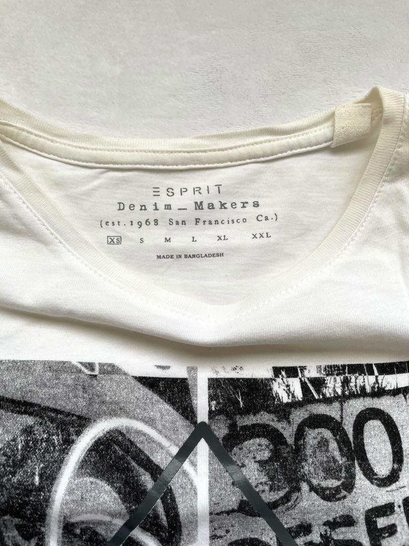 Espirit Graphic Top (Category: Shirts) located in Muntinlupa City. Submitted by juliaooly (Listing ID 1098940582, Image 3). Description: ❀ Good condition! ❀ Has faint stains (see photo) ❀ Size XS ❀ Message for Inquiries or ww photos! ☺.