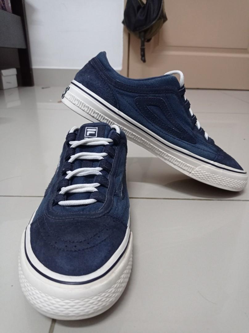 Fila SA 8UK Men s Fashion Footwear Sneakers on Carousell