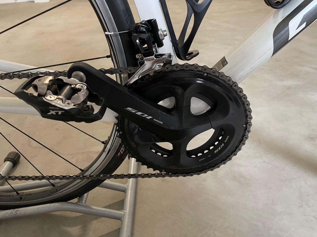 Giant TCR Advanced 2 bike (loads of upgrades), Sports Equipment