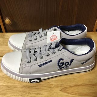 (Category: ) located in . Submitted by euki.closet (Listing ID 1098961770, Image 1). Description: .