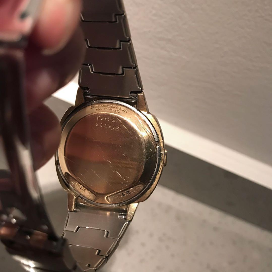 Pulsar p3 on sale led watch