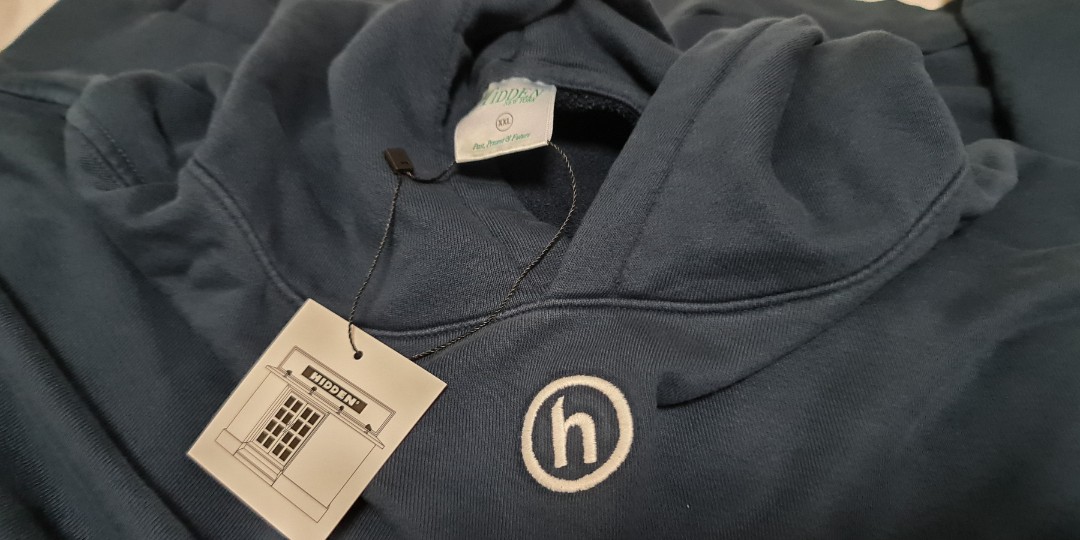 HIDDEN NY MINI LOGO HOODIE L-