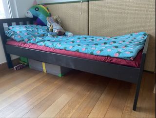 (Category: ) located in . Submitted by emngxu (Listing ID 1099048841, Image 1). Description: .