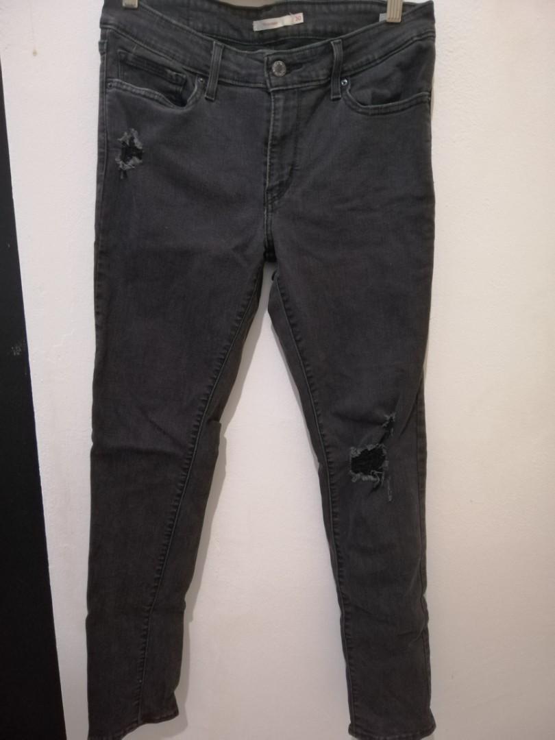 711 ripped discount skinny jeans