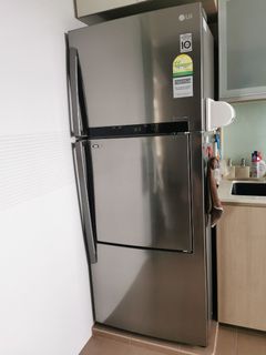 (Category: ) located in . Submitted by estkt (Listing ID 1098995600, Image 1). Description: .