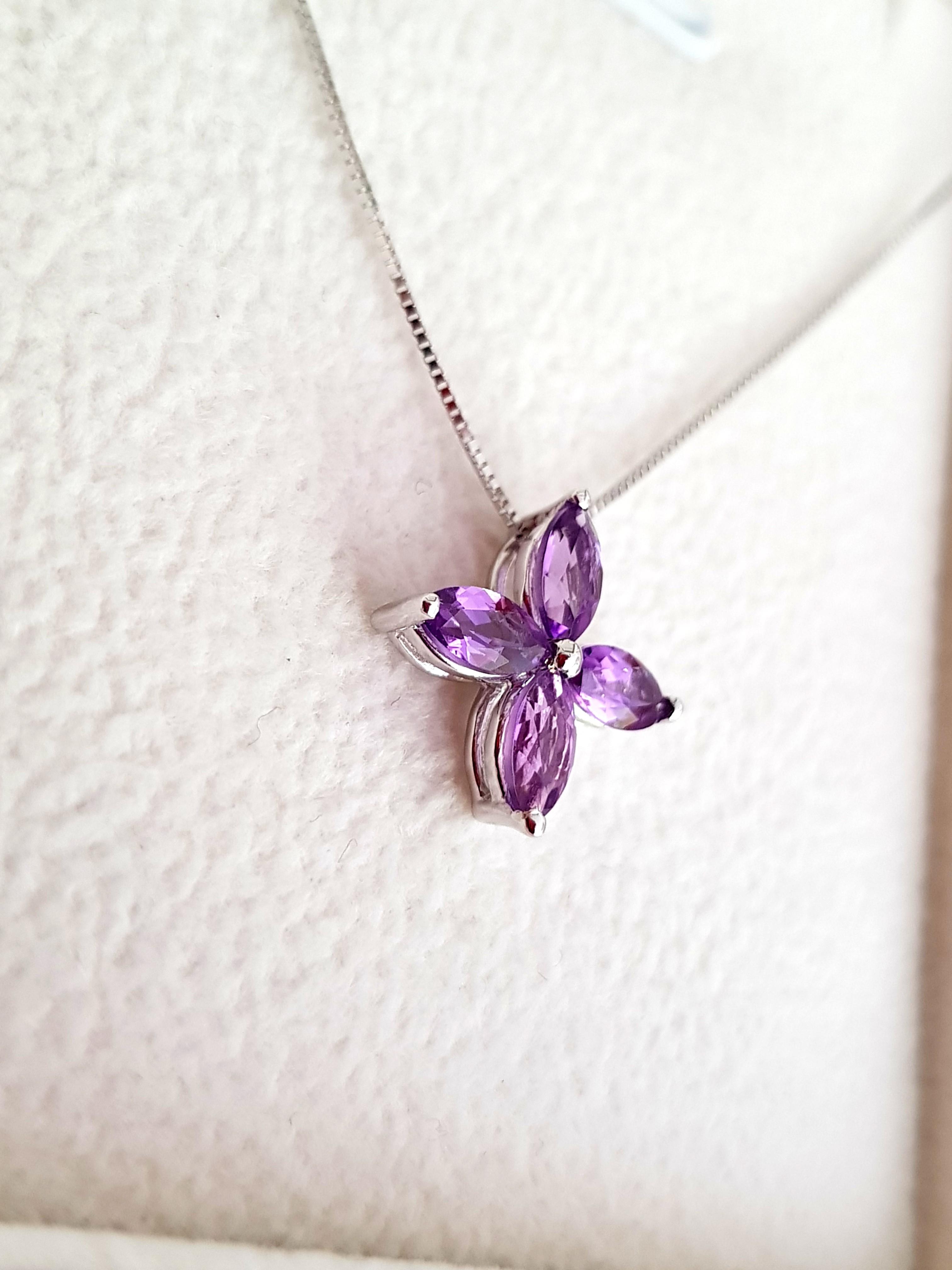 Louis Vuitton Amethyst Chain Pendant Necklace