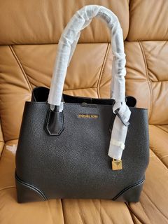 （分類：）位於 。 由 jackylee0367 提交（商品編號 1098920696，圖片 1）。簡介： 。