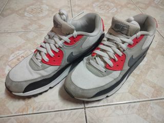 (Category: ) located in . Submitted by Didi_____ (Listing ID 1098894828, Image 1). Description: .