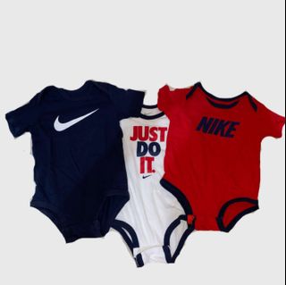 (Category: ) located in . Submitted by randomclothings (Listing ID 1098899987, Image 1). Description: .