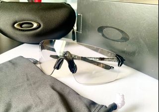 (Category: ) located in . Submitted by easybuy87 (Listing ID 1098972817, Image 1). Description: .
