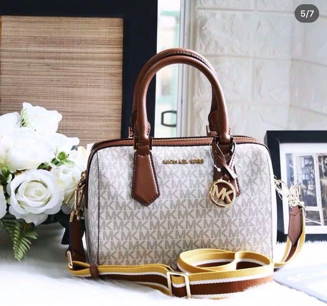 Clearance michael kors hotsell purse