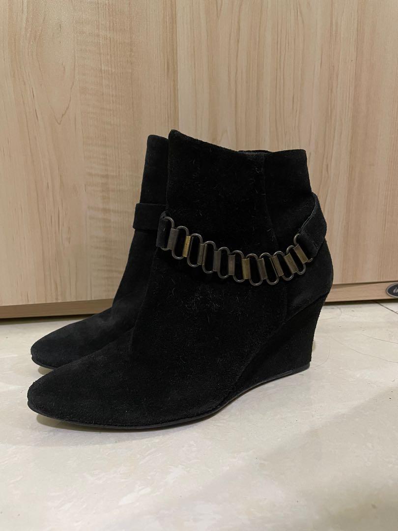 Promod Suede Black Wedge Boots Real Leather, Fesyen Wanita, Sepatu di Carousell Black Suede Wedge Ankle Boots
