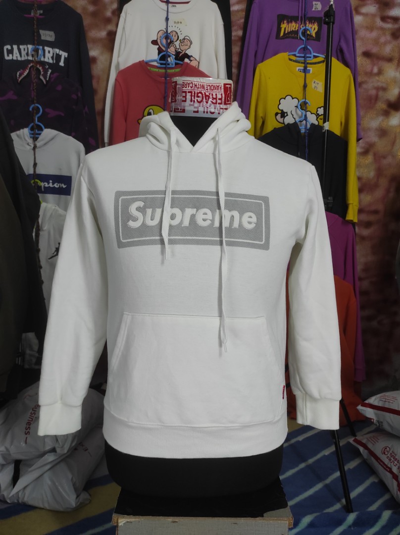 Supreme sweater made store in korea quiz