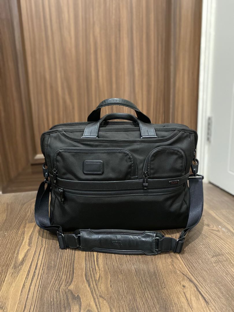 Tumi alpha 2 briefcase original asli, Fesyen Pria, Tas & Dompet , Tas