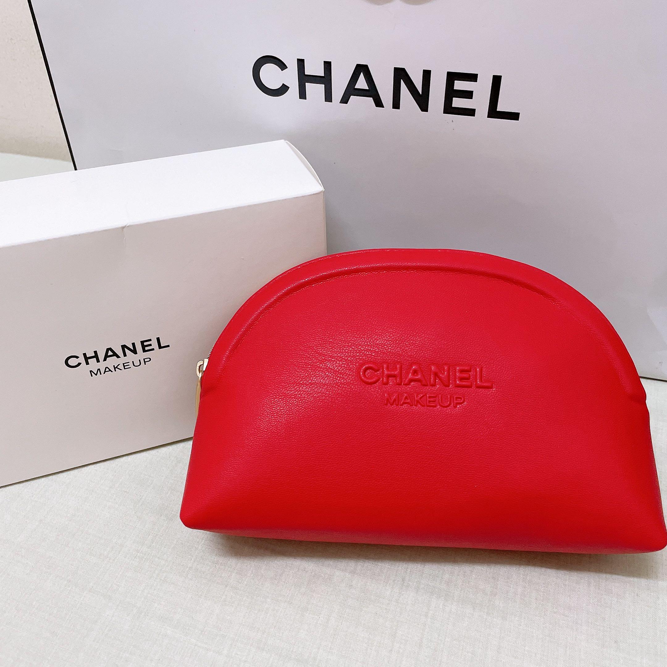 100% Aunthetic Chanel Beaute Red Makeup Pouch, Women's Fashion, Bags &  Wallets, Purses & Pouches on Carousell