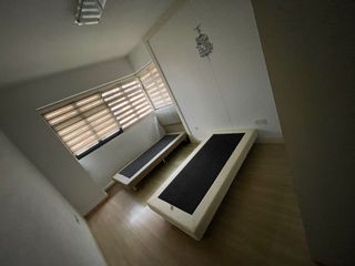 (Category: ) located in . Submitted by xibeon (Listing ID 1099274814, Image 1). Description: .