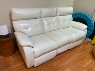 （分類：）位於 。 由 markwtso 提交（商品編號 1099231770，圖片 1）。簡介： 。