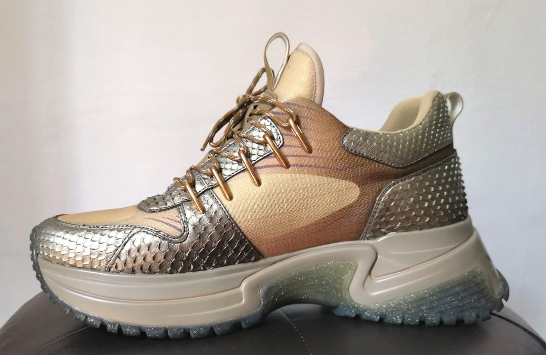 Brand New Louis Vuitton Sneakers Pulse Run Away Mens Fashion Footwear  Sneakers on Carousell