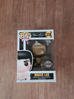 Funk Pop!BRUCE LEE #218 limited Edition Exclusive Label “Mint”With Protector Funk Pop!BRUCE LEE #218 limited Edition Exclusive Label “Mint”With Protector