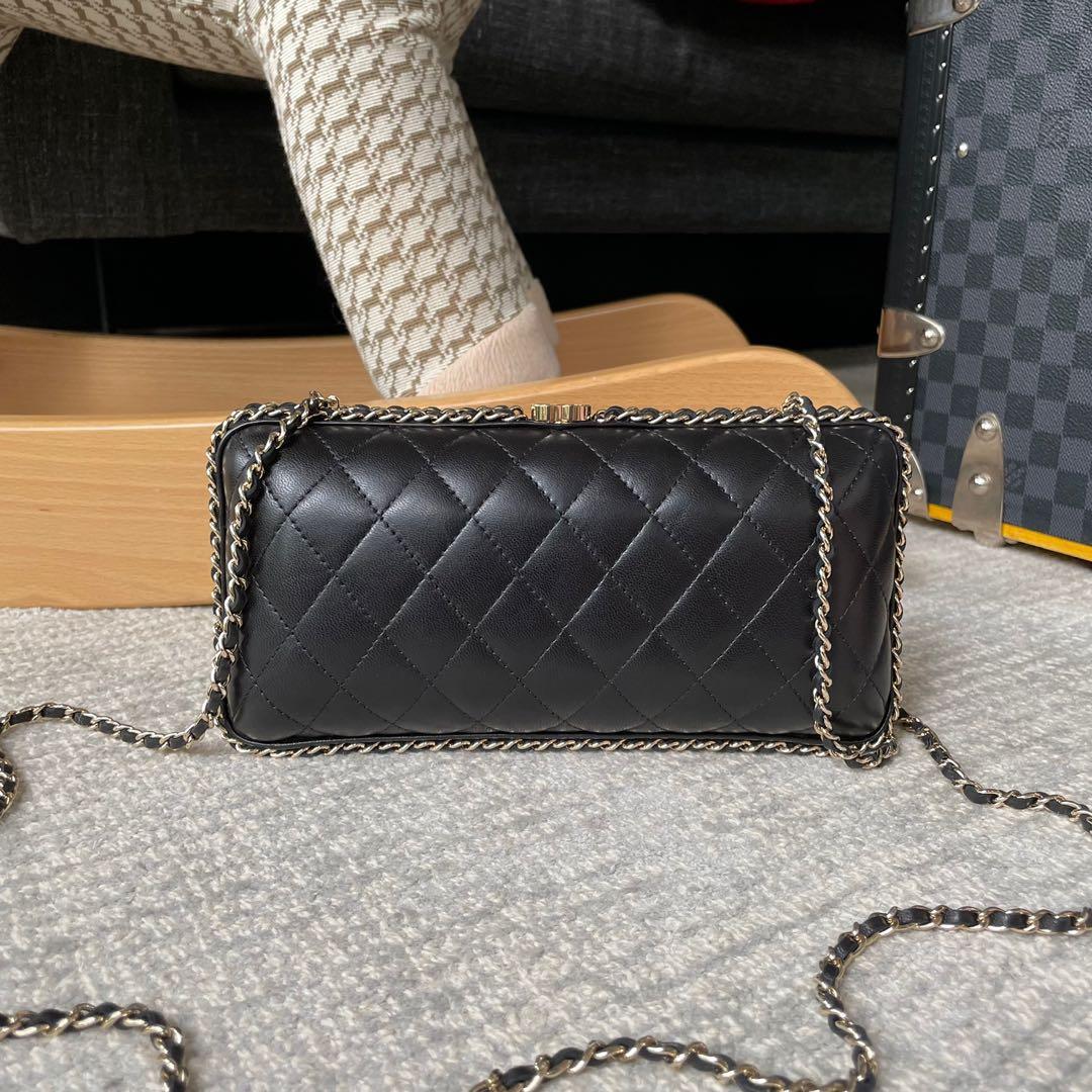 Chanel Chain Me Clutch, Luxury, Bags & Wallets on Carousell