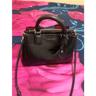 (Kategori: ) berada di . Dikirim oleh adetsya (ID iklan 1099181629, Gambar 1). Deskripsi: .