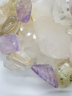(Category: ) located in . Submitted by crystallinehaven (Listing ID 1099287050, Image 1). Description: .